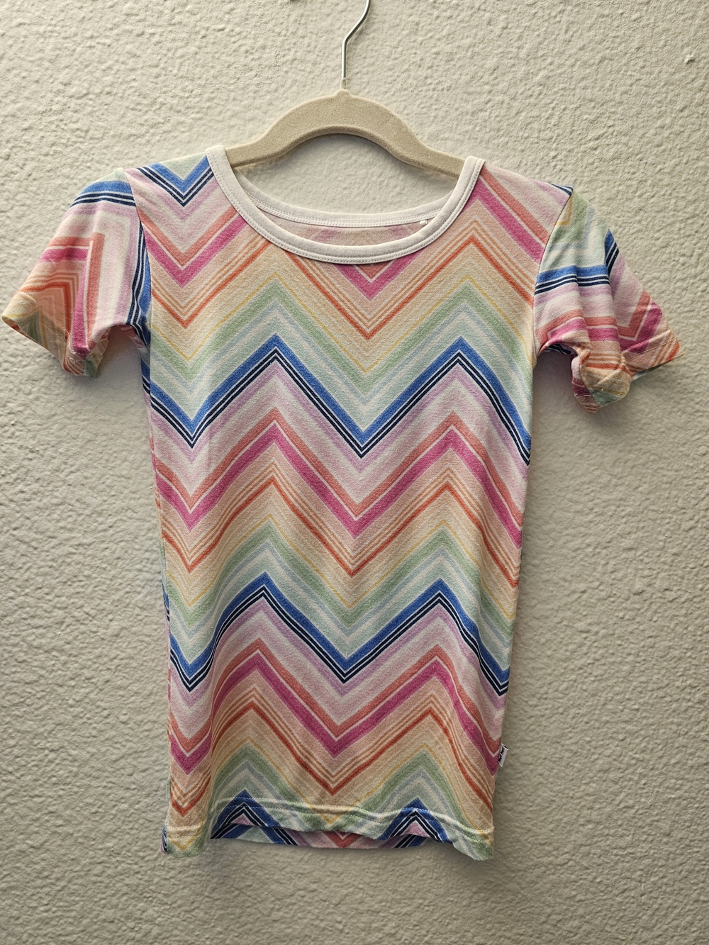 Little Sleepies Rainbow Chevron 4T Short Sleeve & Shorts Set